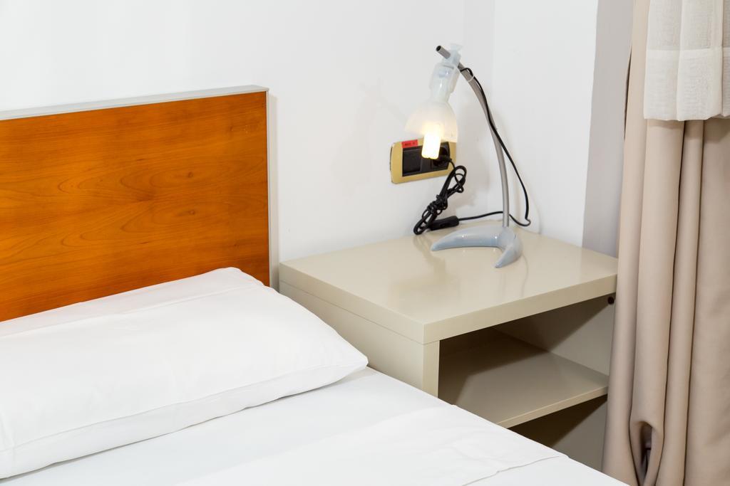 Apartamentos City Beach Barcelona Exterior foto